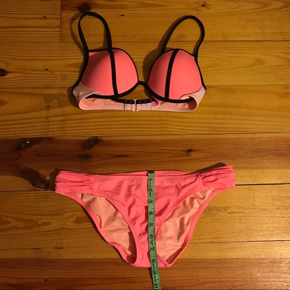 Victoria’s Secret Coral Pink Bikini, EUC, L/34D - Picture 3 of 12